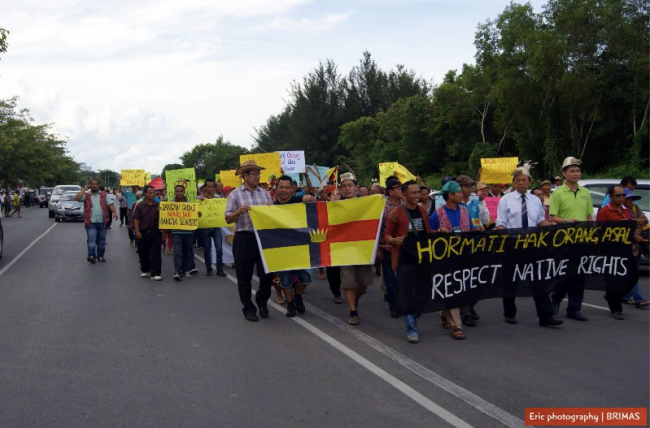Rural flavour was pronounced in these marches. People had made the effort to get in from all over Sarawak