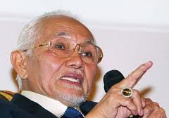 Power and wealth - Taib fears he will lose one without the other