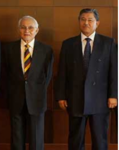 Taib and his loyal State Secretary - but Taib is no longer the boss