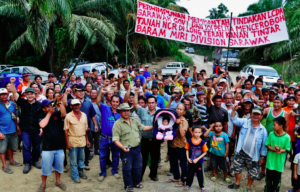 Protesters in Long Teran, Sarawak 