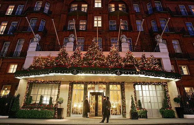 Bekunsi meli hotel pemadu besai di London, nyengkaum hotel Claridge
