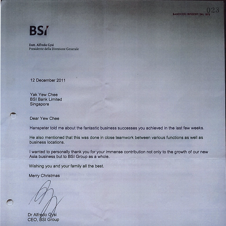 Surat tanda puji ari tuai pemesai BSI Switerland ba rambau Krismas 2011