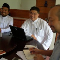 SCL/Cambridge Analytica's Malaysia boss, Azrin Zizal, used to work with Mukhriz